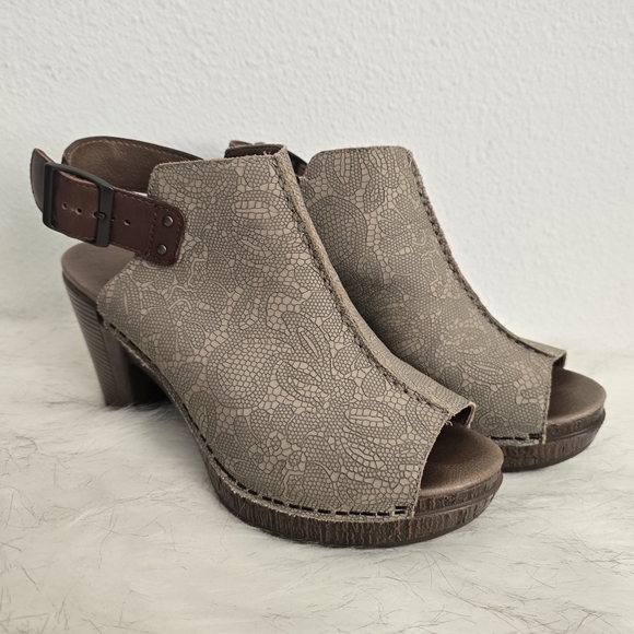 Dansko Reggie Nubuck Slingback Heeled Sandals - Picture 1 of 10